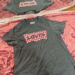 Levi’s tee shirt